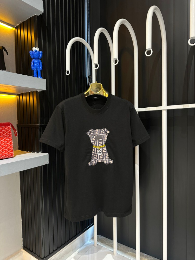 Fendi Siyah Tişört