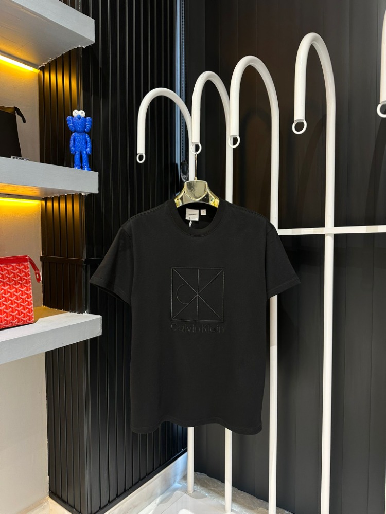 Calvin Klein Siyah Tişört
