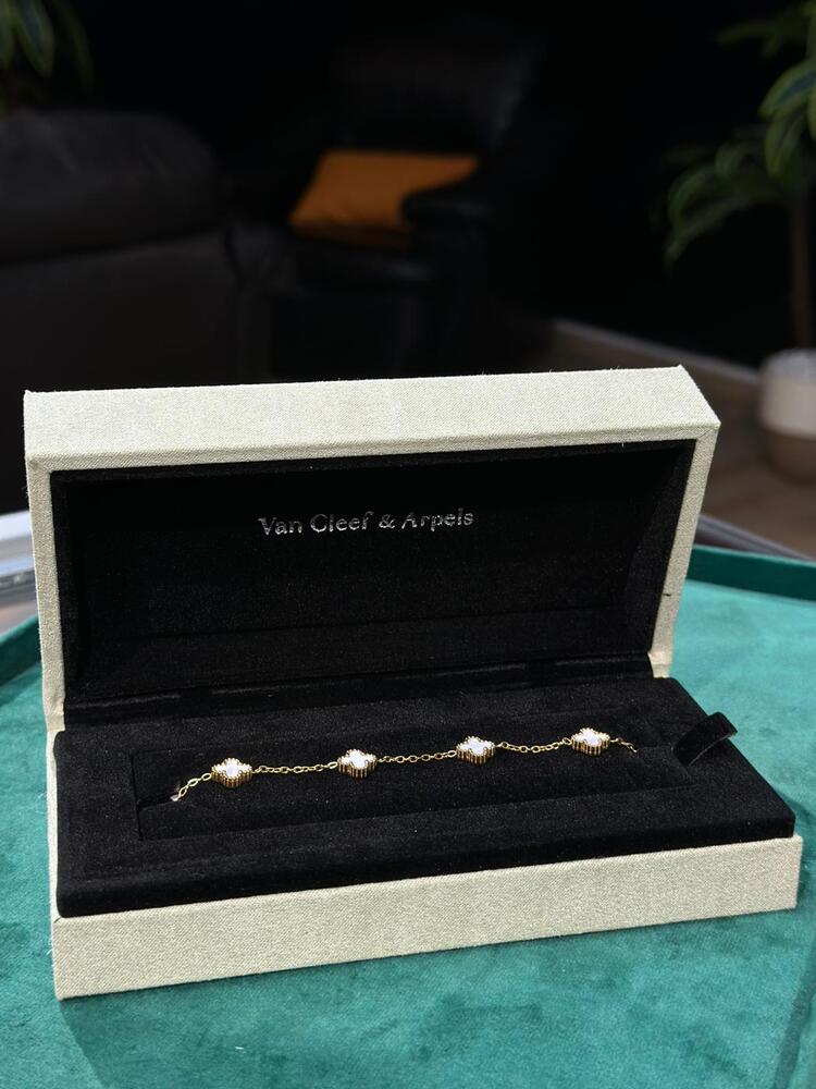 Van Cleef Çelik Bileklik