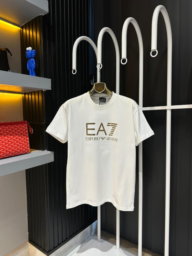 EA7 Beyaz Tişört