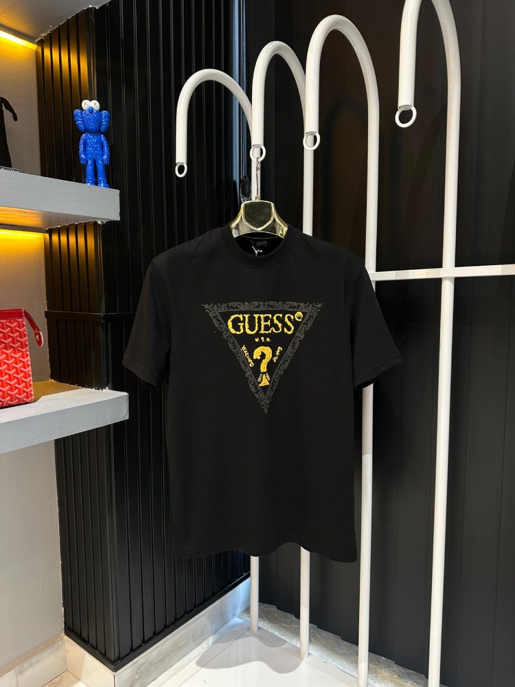 GUESS Siyah Tişört