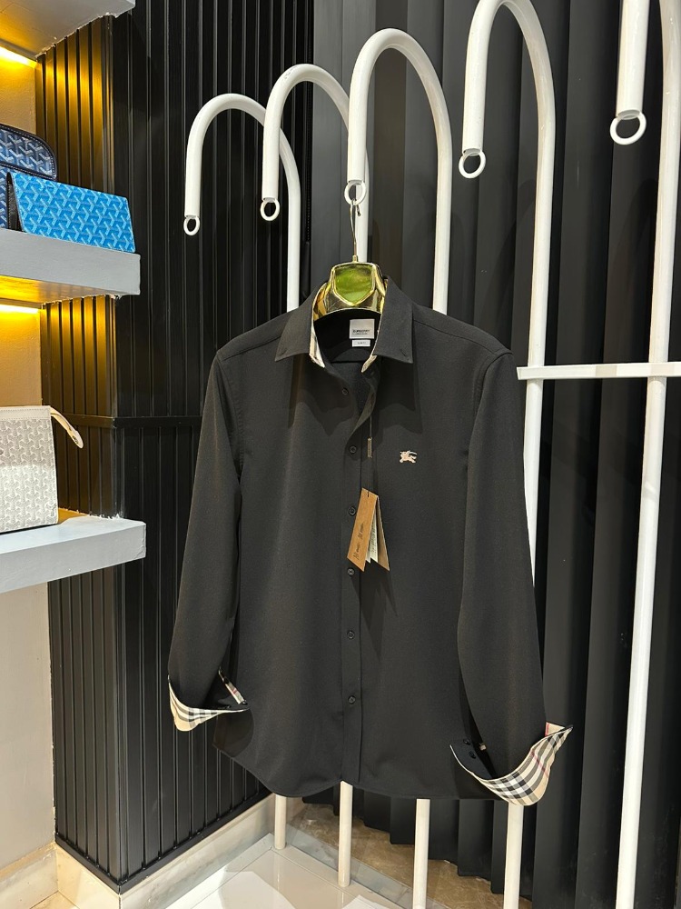 Burberry Siyah Uzun Kol Gömlek