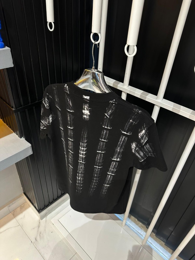 Givency Siyah Baskılı Tişört