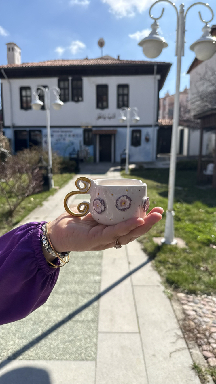 Lila Düş” Kahve Fincanı