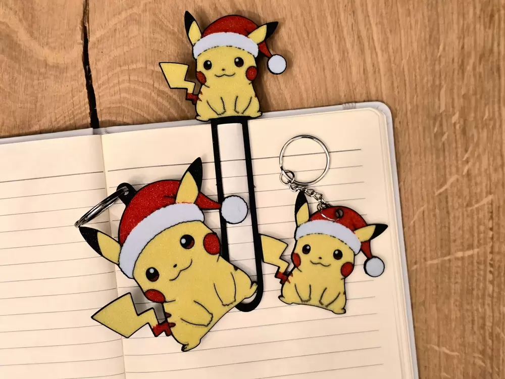 Noel Pikachu - süs ve anahtarlık
