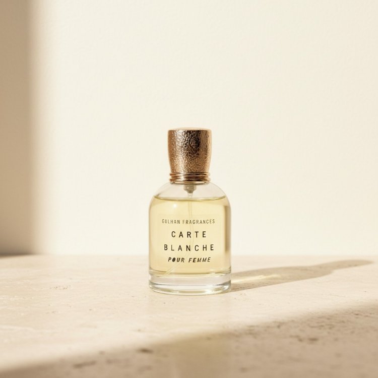Carte Blanche Meyvemsi/Çiçeksi Kadın Parfüm 50 ml