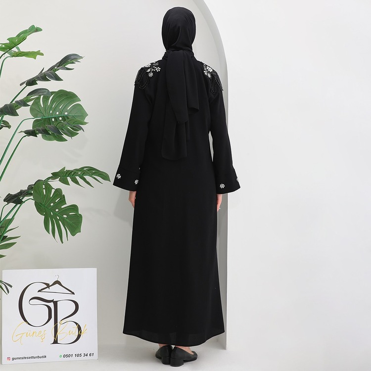 Berra Abaya