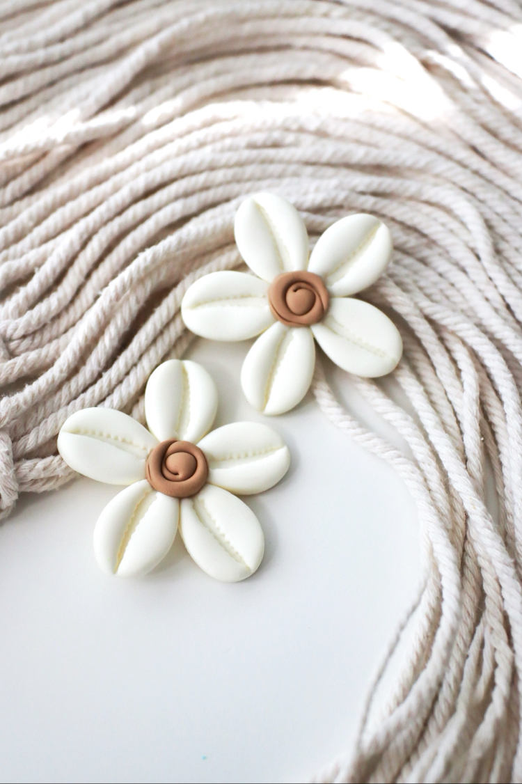 Cowrie Bloom