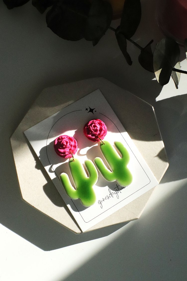 Bloom Cactus