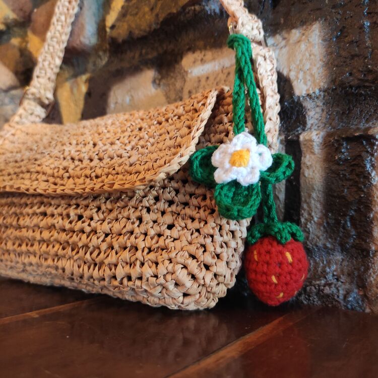 Çilek Charm