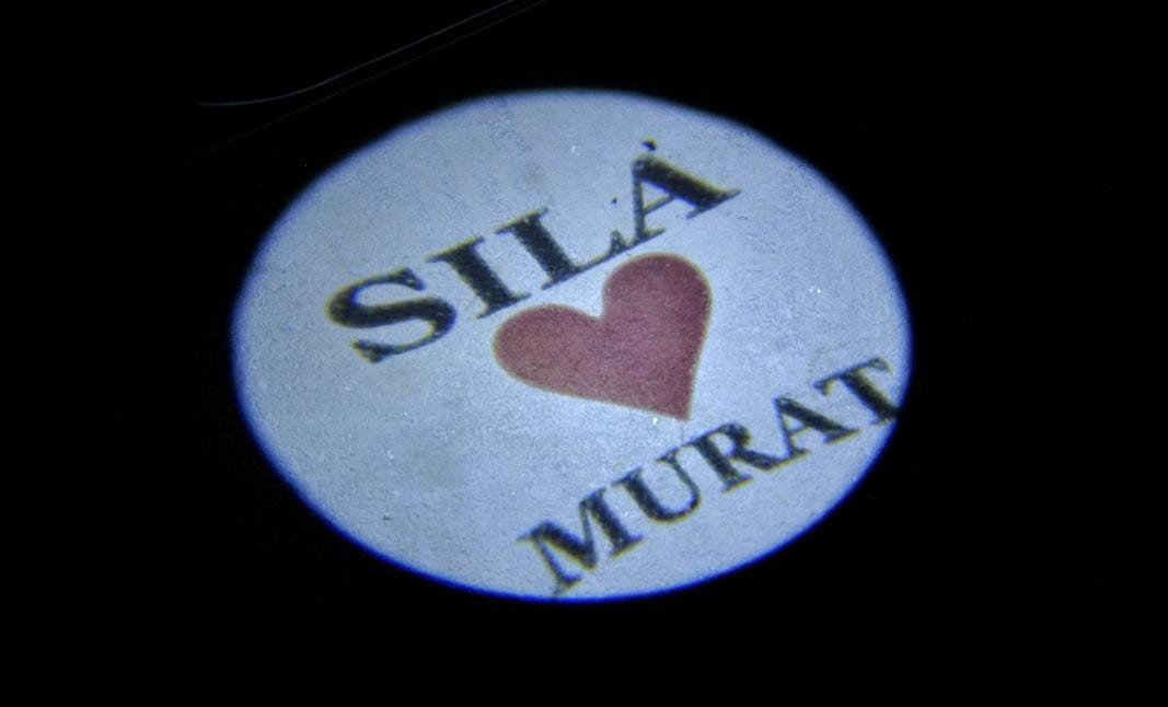 KİŞİYE ÖZEL KAPI ALTI LOGO ( 2 ADET CİHAZ )