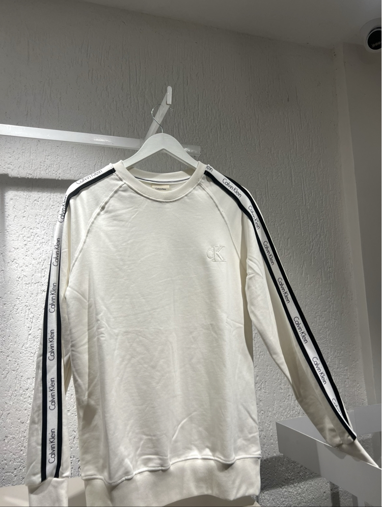 Calvin Klein Sweatshirt