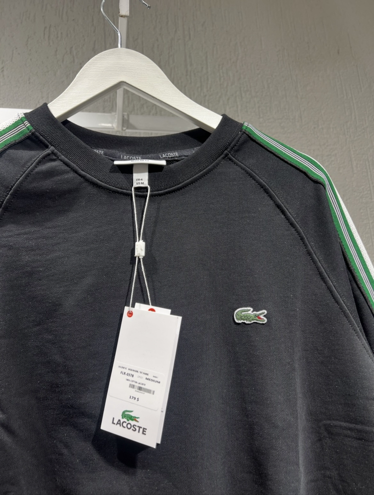 Lacoste Sweatshirt