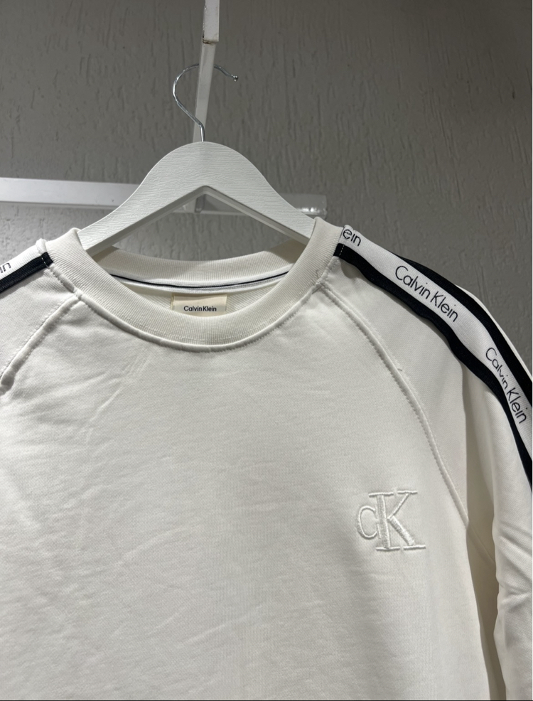 Calvin Klein Sweatshirt