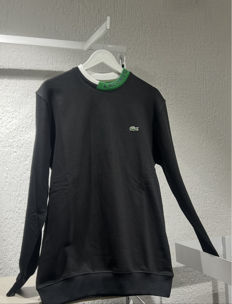 Lacoste sweatshirt 