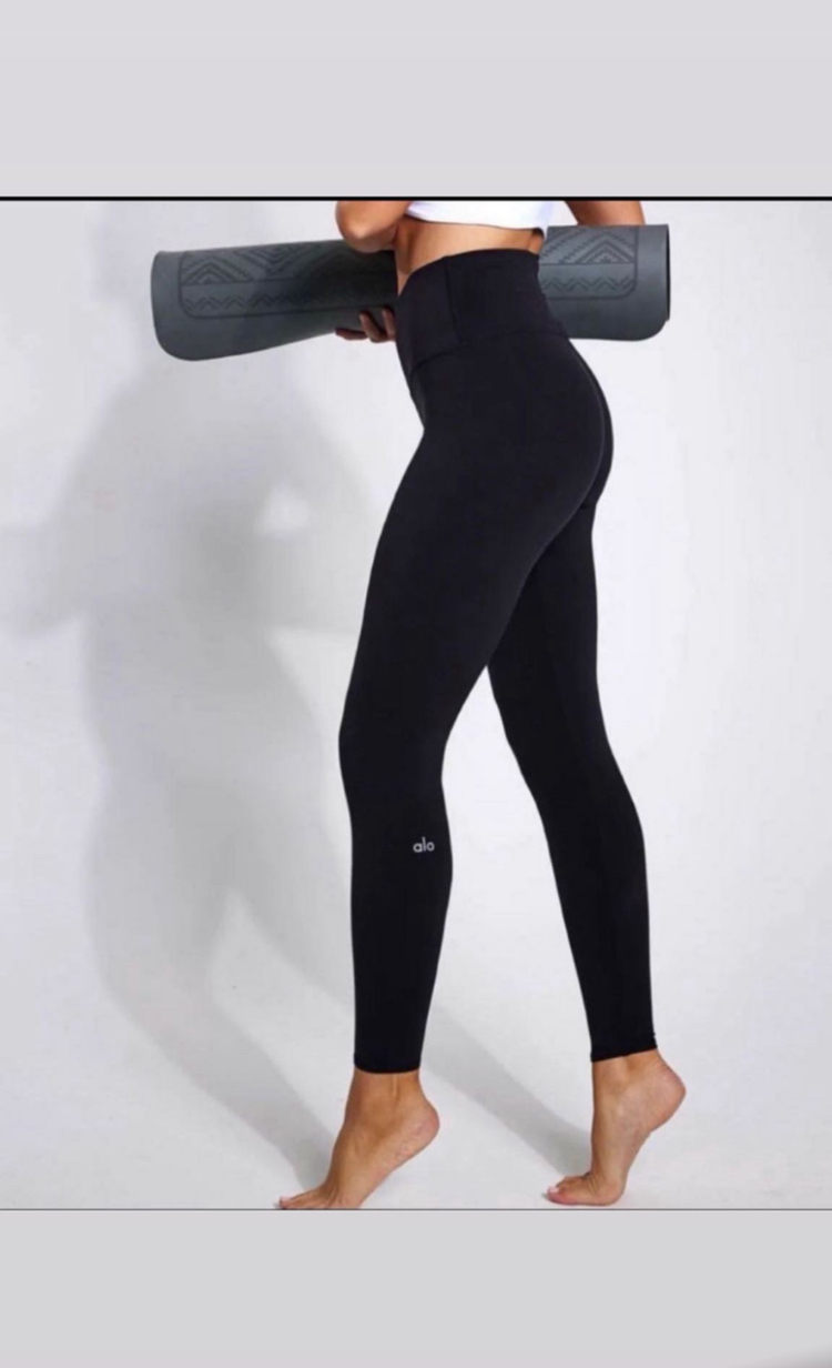 ALO YOGA AİRLİFT TAYT SİYAH
