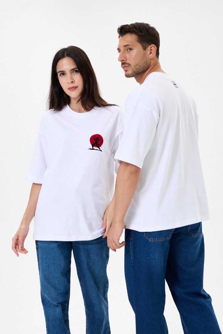 Nakış Detaylı Oversize Tişört Beyaz MM (Unisex)
