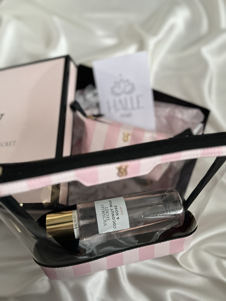 Body Mist Hediyeli VS 2’li Makyaj Çantası