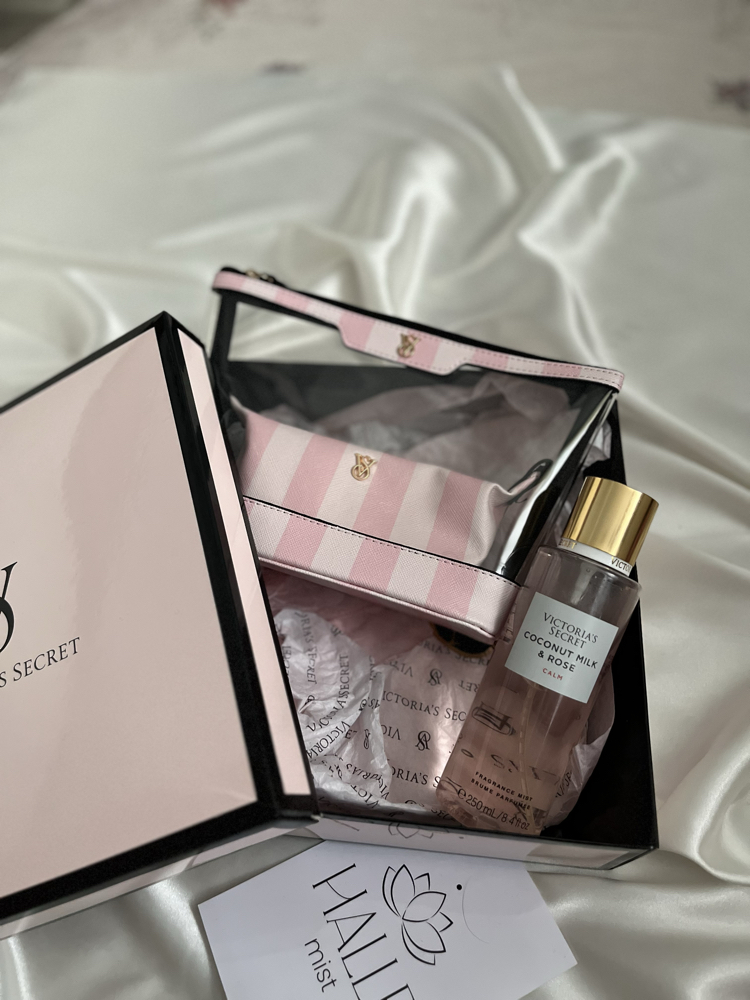 Body Mist Hediyeli VS 2’li Makyaj Çantası