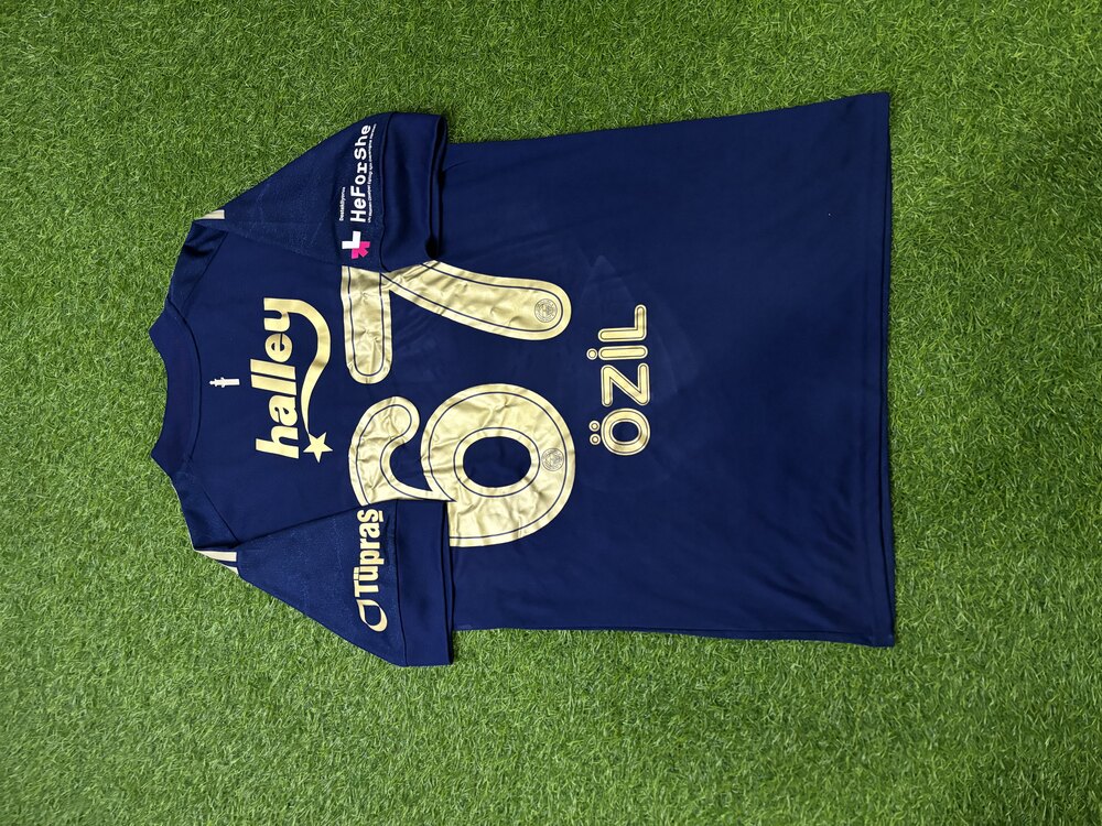 Orijinal 20/21 Sezonu Mesut Özil Maçta Giydiği Forması M beden 