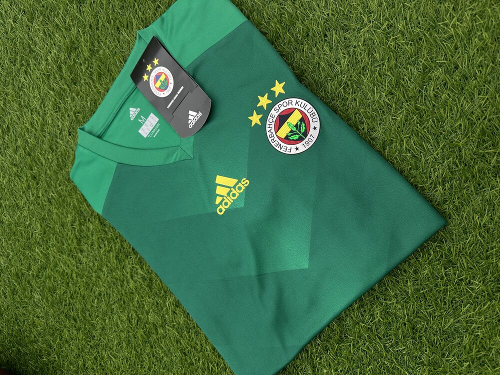 Orijinal 17/18 Sezonu Deplasman Etiketli Fenerbahçe M beden Forma