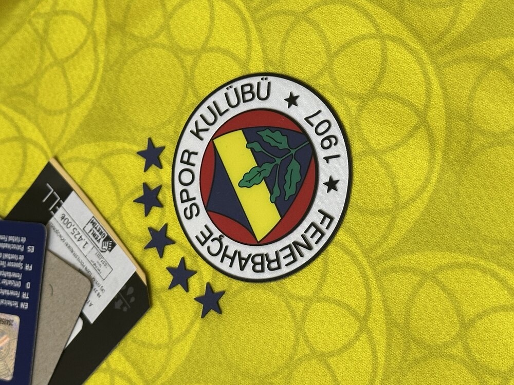 Orijinal 23/24 Sezonu Deplasman Fenerbahçe Forması M beden
