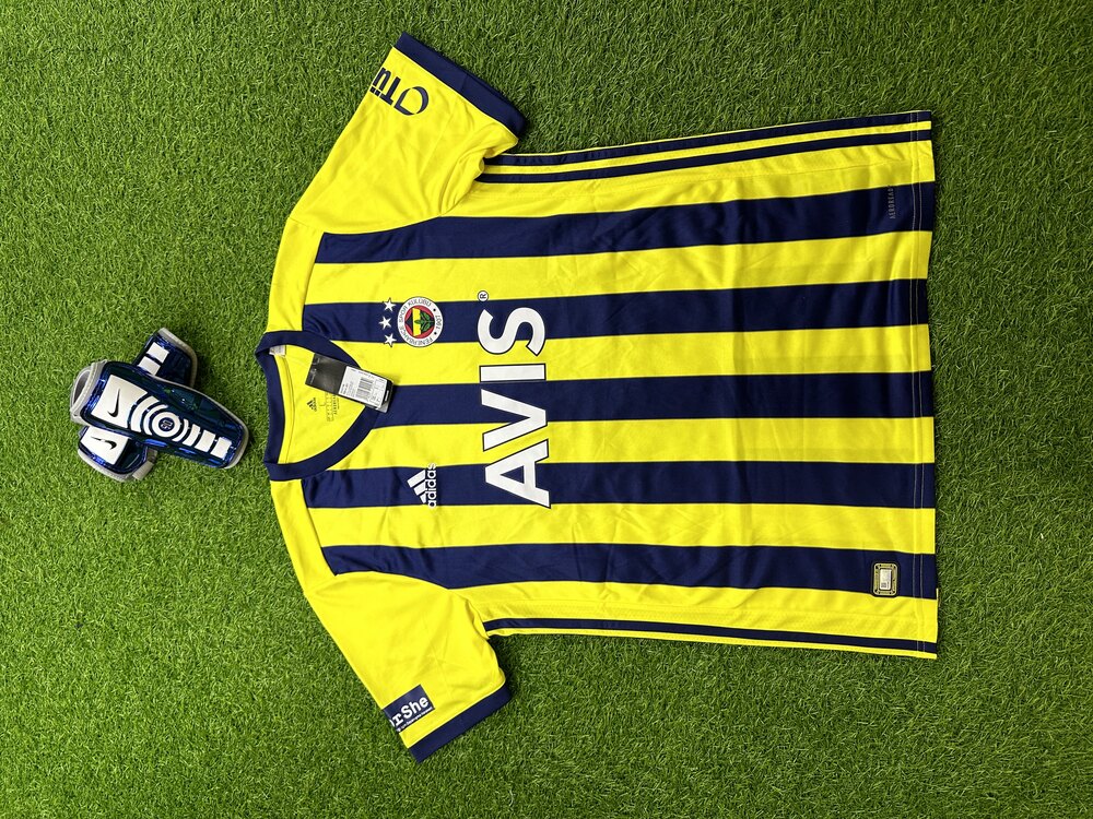 Orijinal 20/21 Sezonu Mesut Özil Etiketli XL beden 
