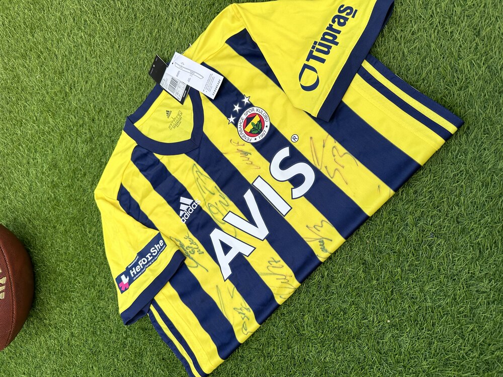Orijinal 20/21 Sezonu Islak imzalı Çubuklu L beden