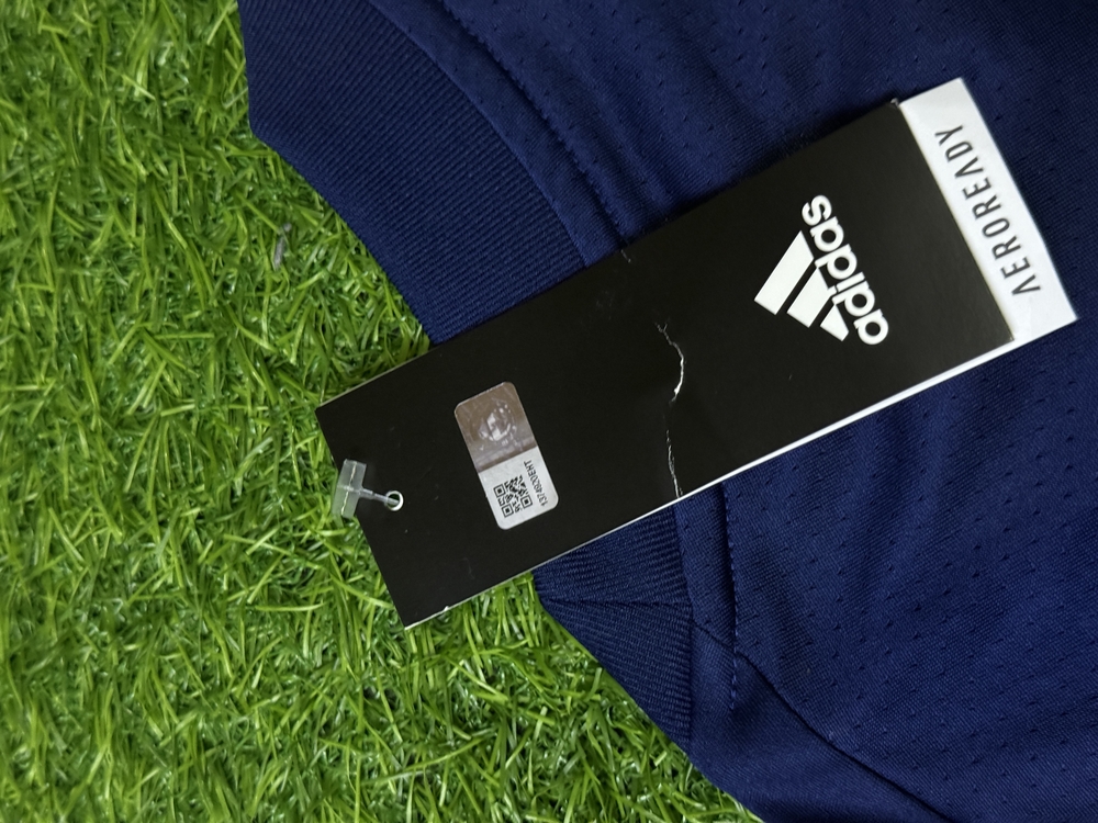 Orijinal Lisanslı 20/21 Sezonu Fenerbahçe Antrenman T-Shirt Etiketli S beden