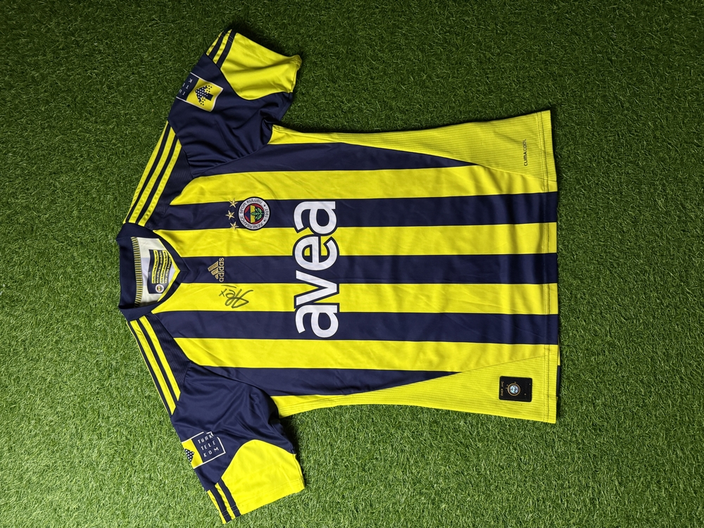 Orijinal 10/11 Sezonu Alex de Souza Islak İmzalı Fenerbahçe Forması M beden 