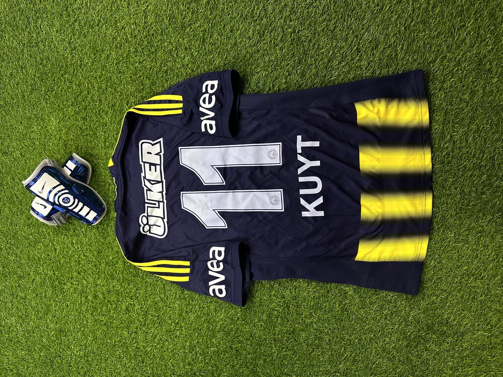 Orijinal 13/14 Sezonu Dirk Kuyt Fenerbahçe Forması M beden