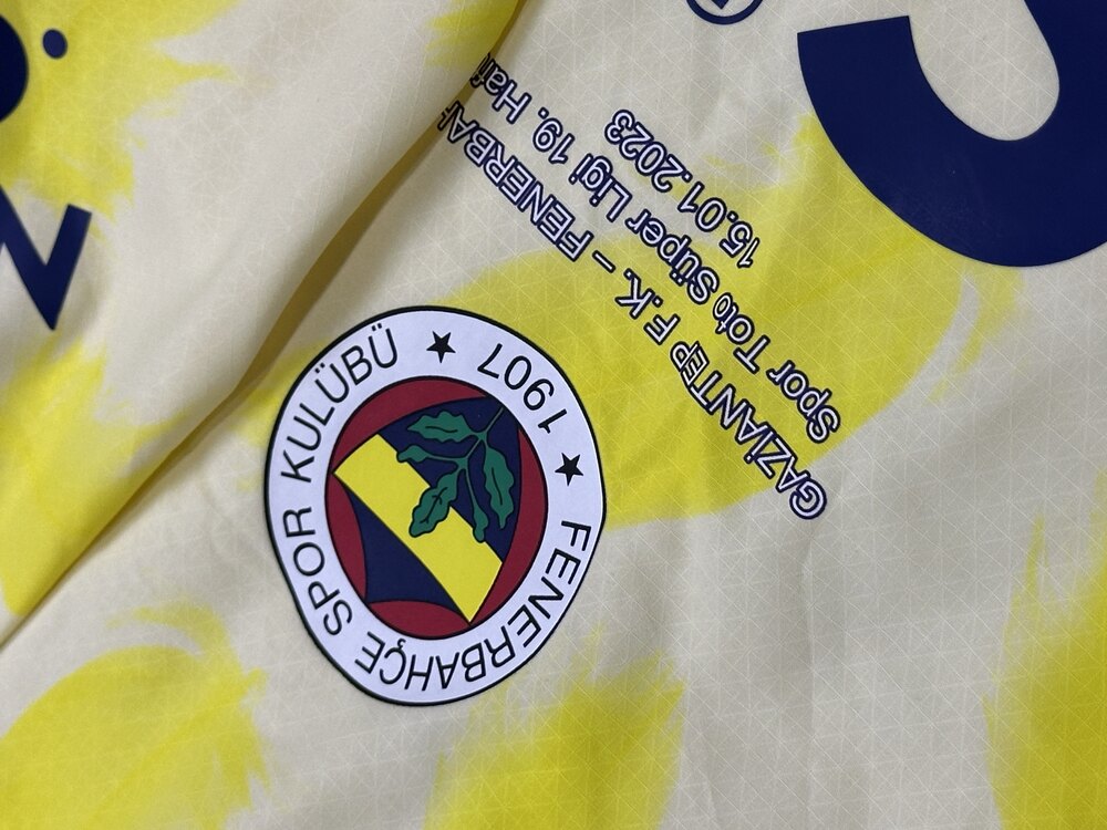 Orijinal 22/23 Sezonu Ferdi Kadıoğlu Maç Forması M beden
