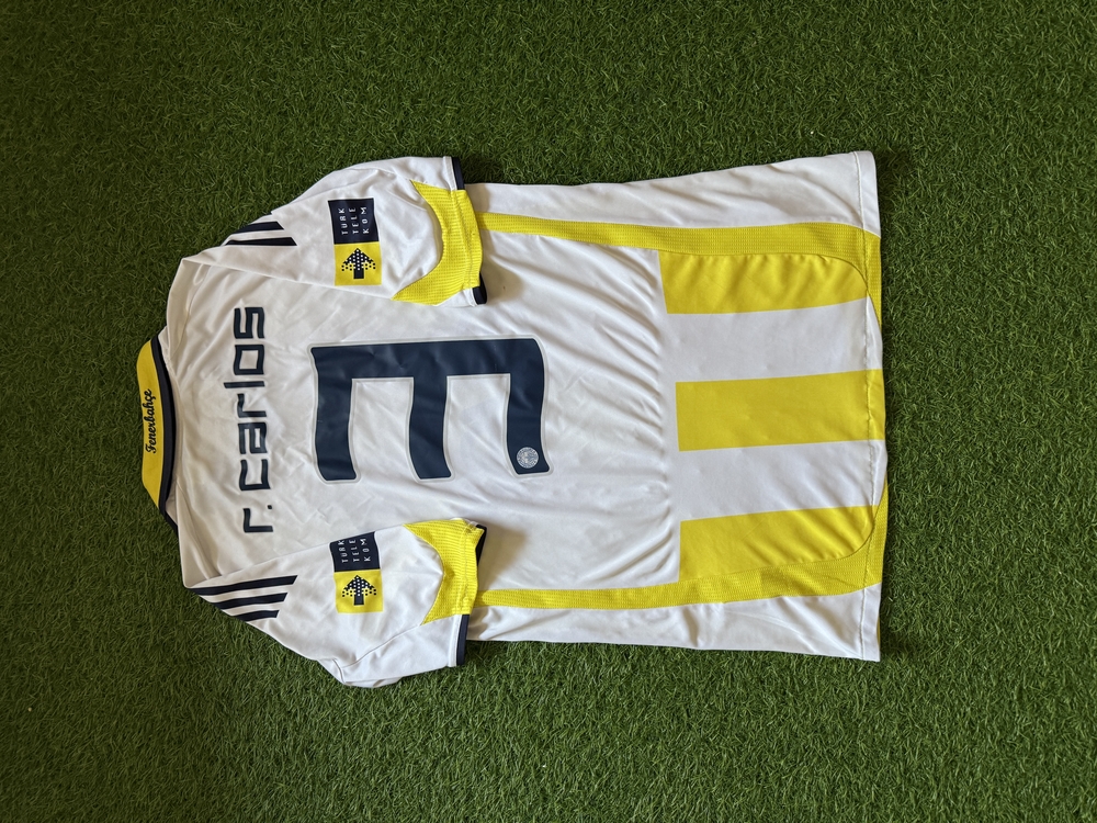 Orijinal 09/10 Sezonu Roberto Carlos Fenerbahçe Forması M beden