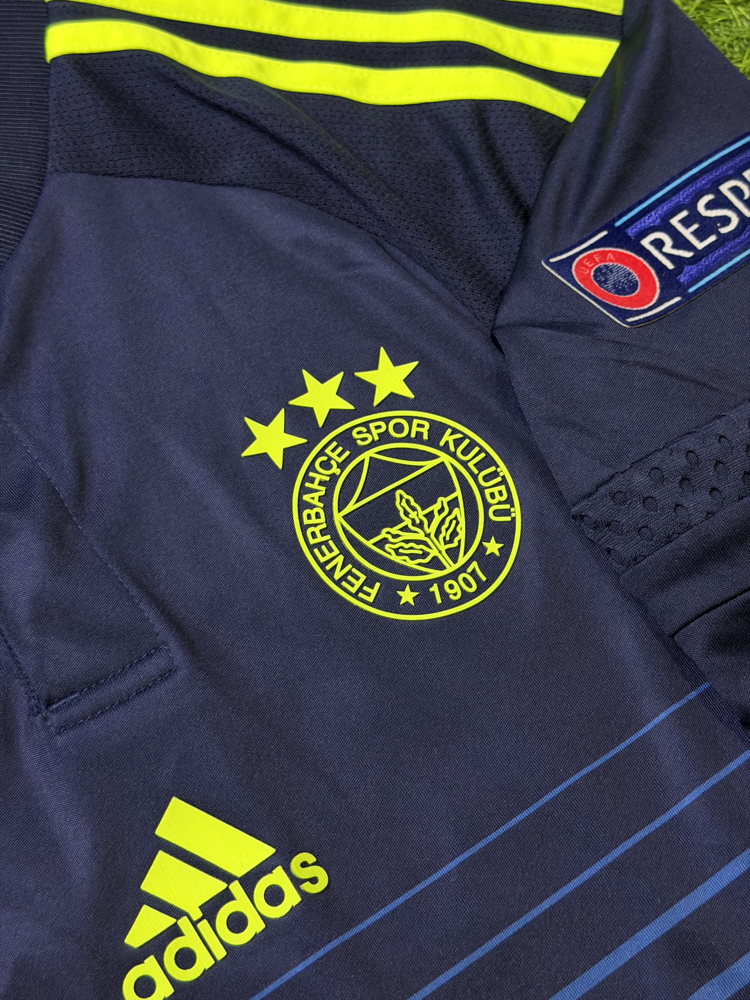 Orijinal 15/16 Sezonu RvP Islak İmzalı Fenerbahçe Maç Forması 