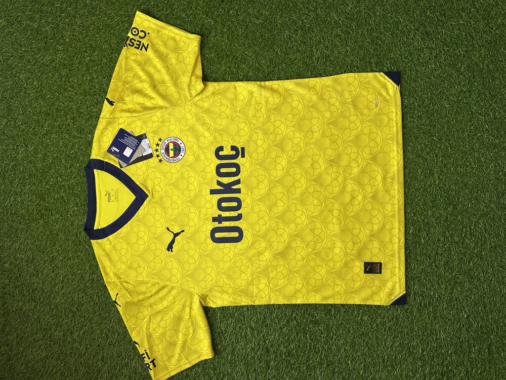 Orijinal 23/24 Sezonu Deplasman Fenerbahçe Forması M beden