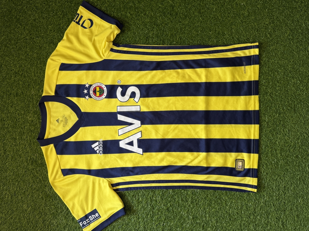 Orijinal 20/21 Sezonu Mesut Özil Fenerbahçe Forması. S beden
