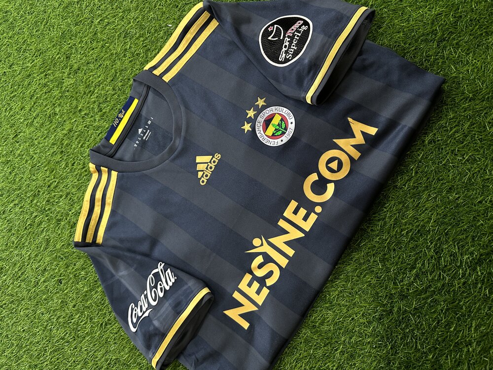 Orijinal 16/17 Sezonu Salih Uçan Maç Forması M beden