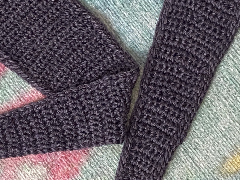 El yapımı kroşe mini atkı bandana