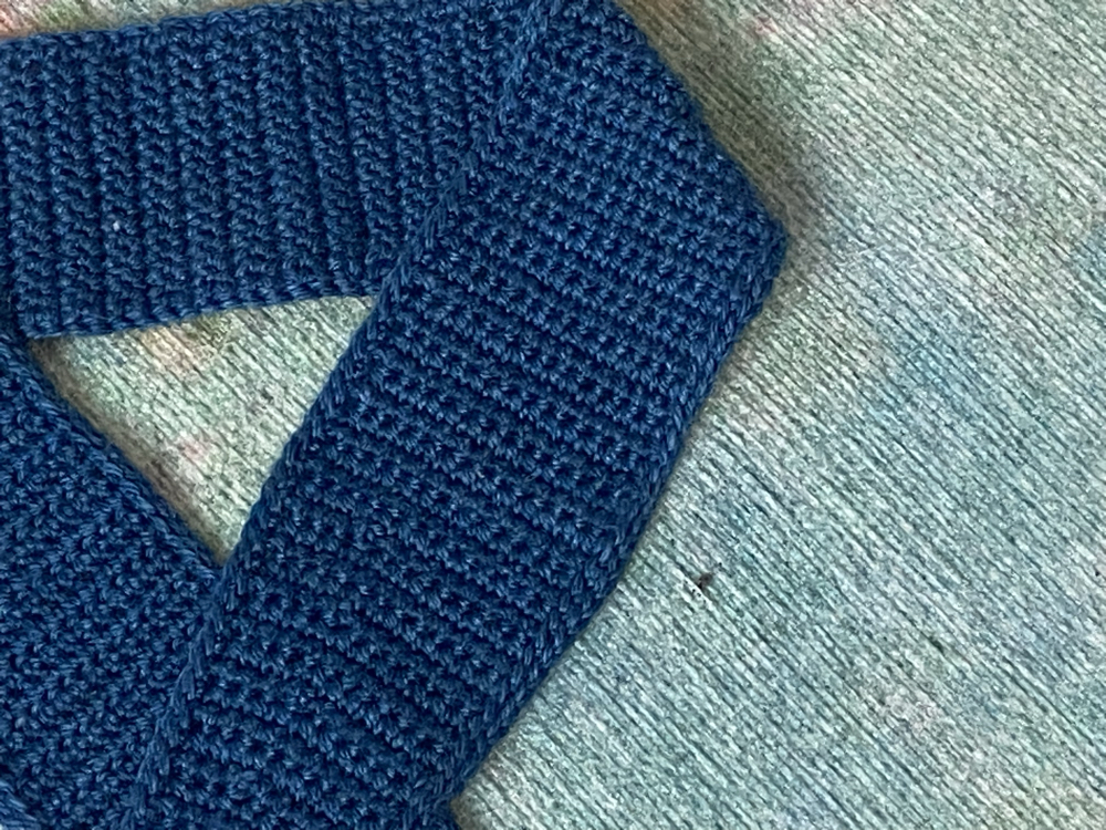 El yapımı kroşe mini atkı bandana
