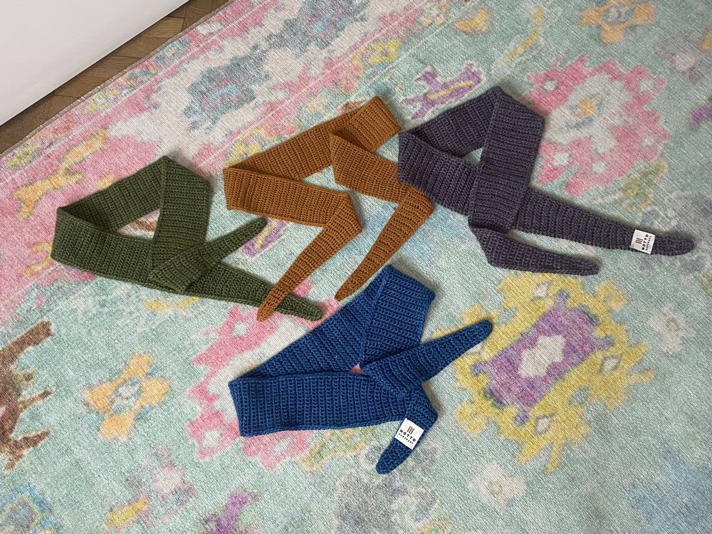 El yapımı kroşe mini atkı bandana