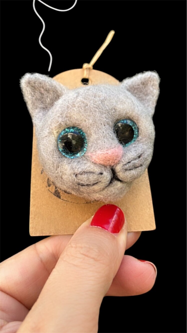 Kedi Broş