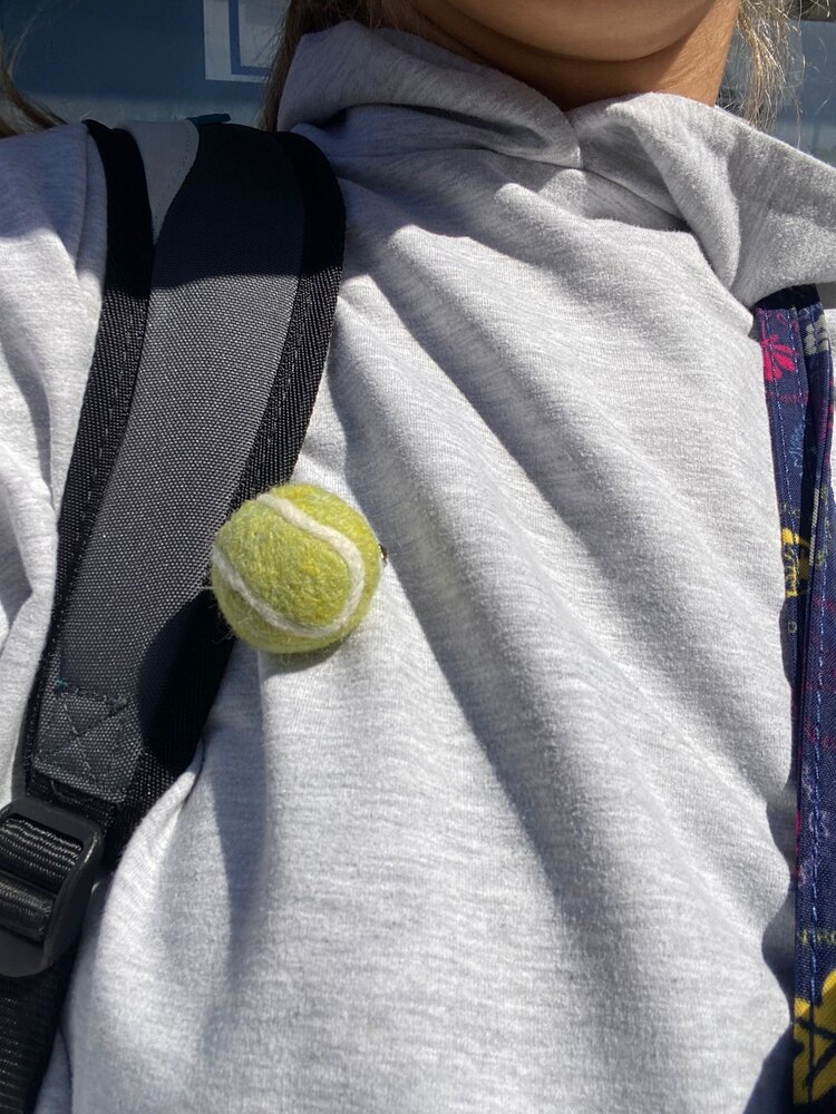 Tenis Topu Broş