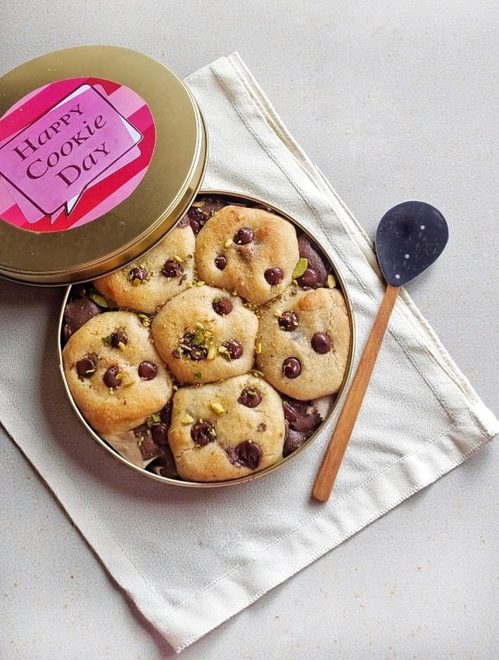 Cookie Tin