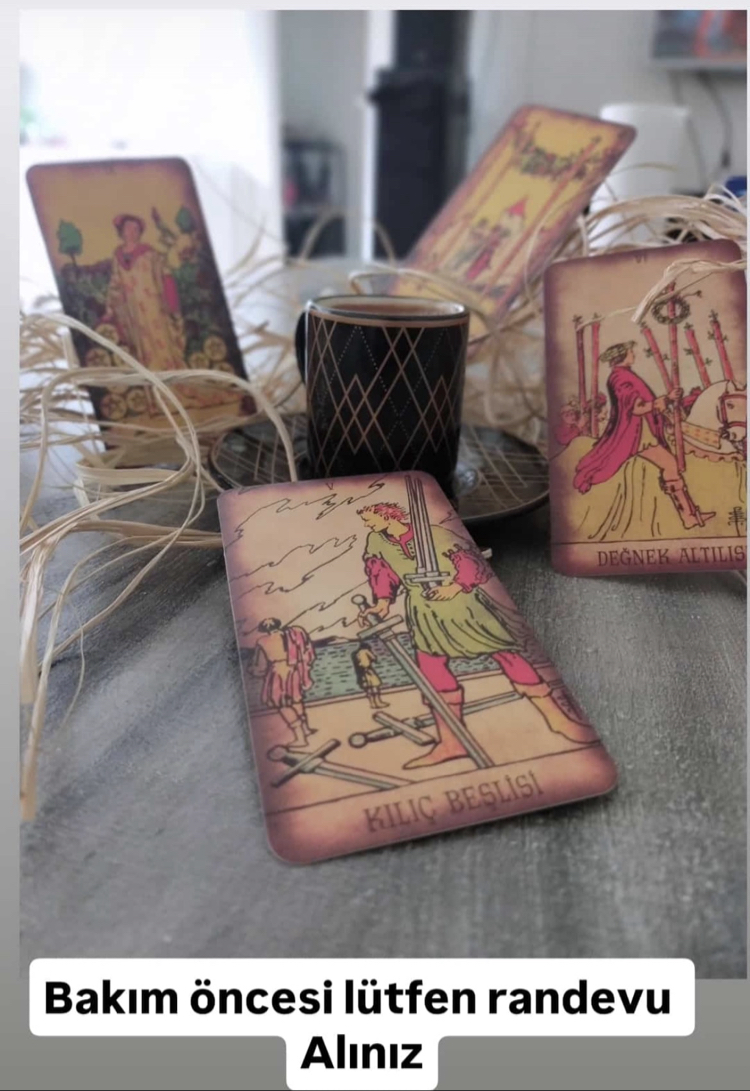 Tarot