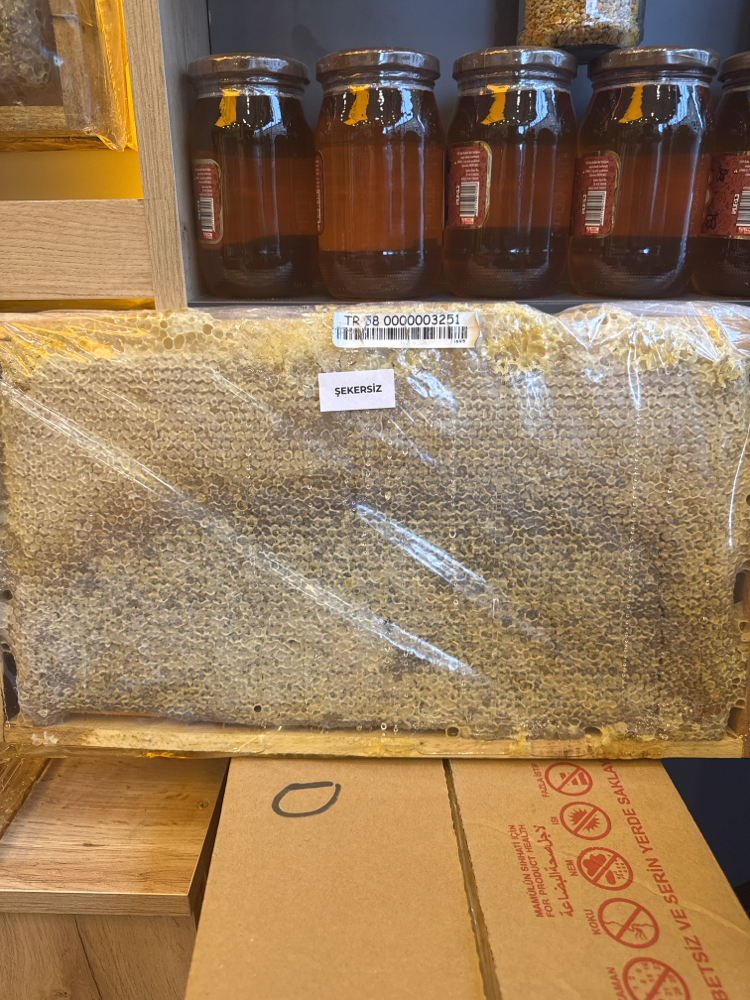 ŞEKERSİZ Petek balı 3.5 kg