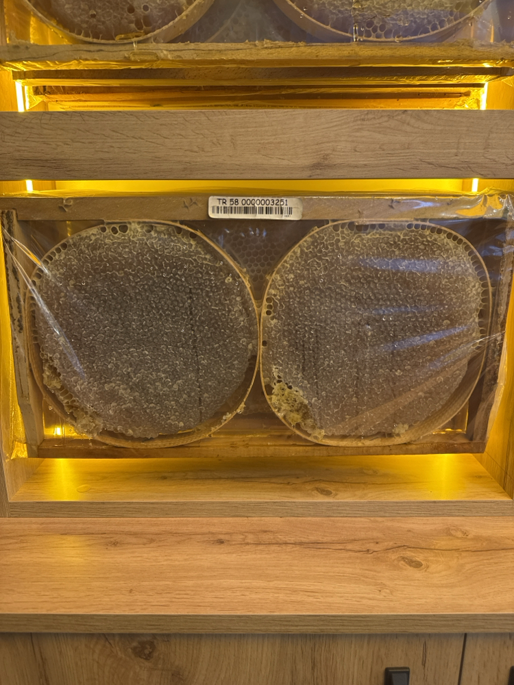 Esmer karakovan balı 3 kg