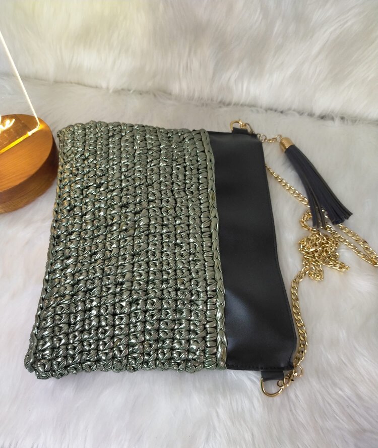 Yeşil Metalik Deri Clutch