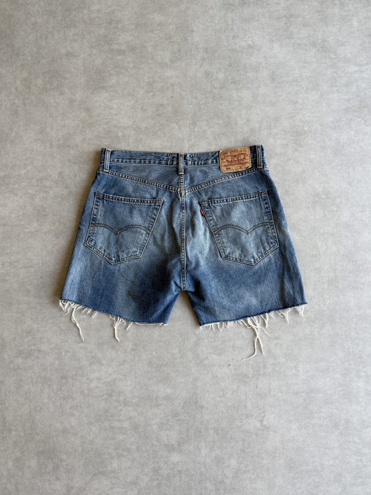 (W33) Vintage Orijinal Levi’s 505 Limited Edition Şort