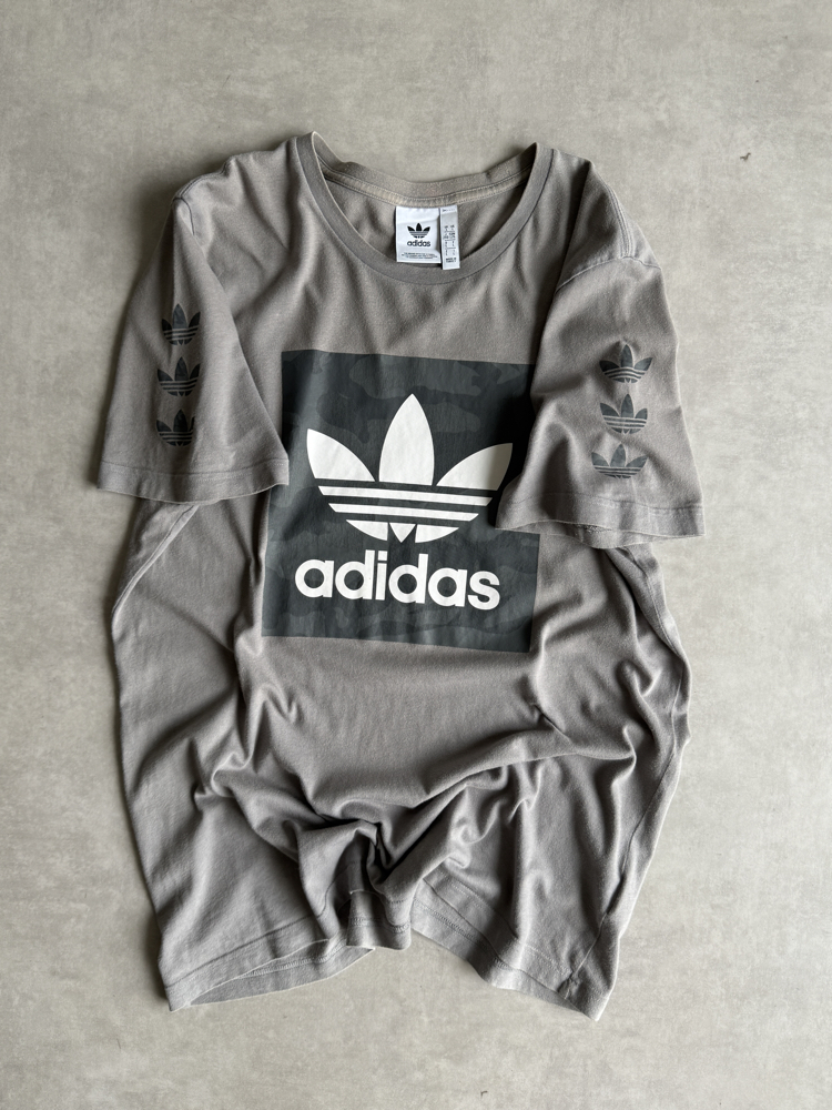 (L) Orijinal Adidas Tshirt