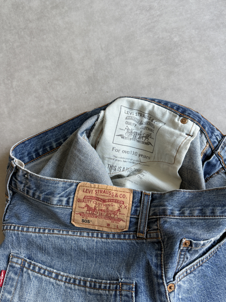 (W33) Vintage Orijinal Levi’s 505 Limited Edition Şort